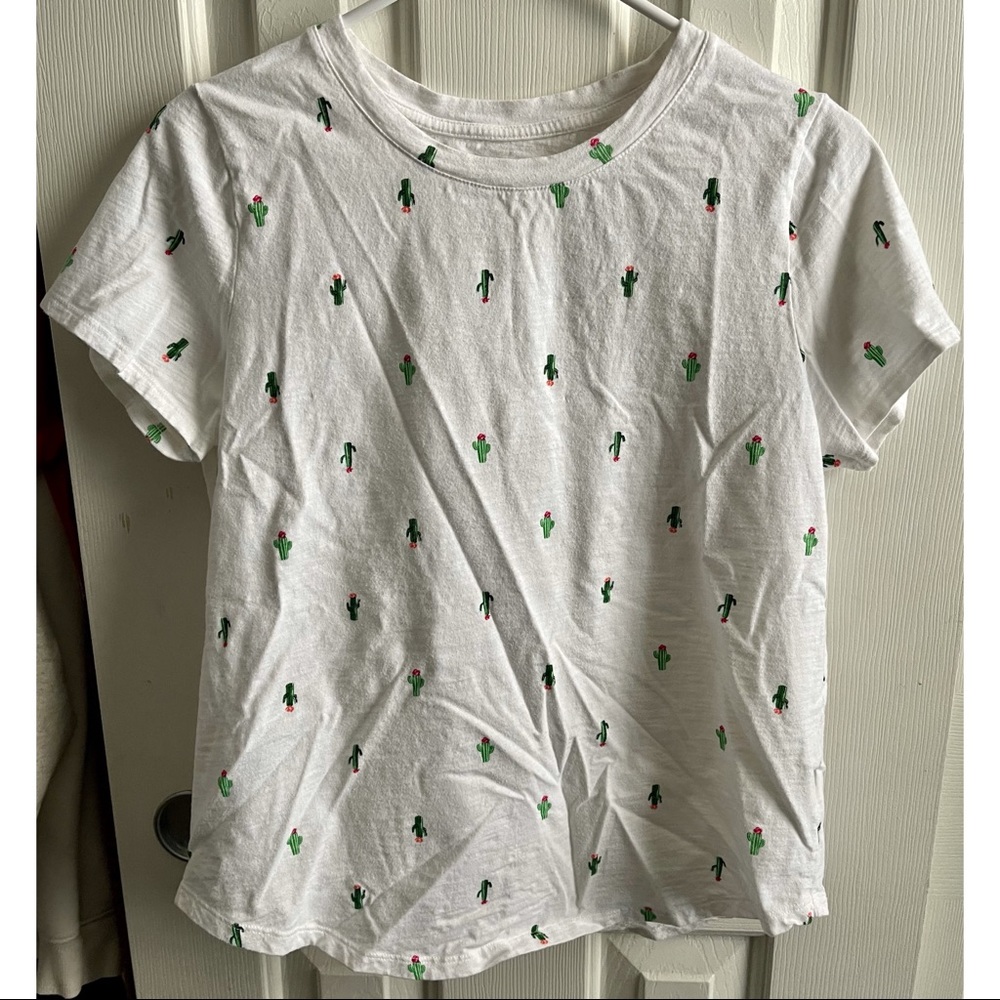 OLD NAVY CACTUS PRINT EVERYWEAR T-SHIRT